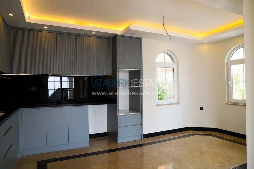 Kupuj  Wille premium w Alanya, Tepe Mountain District 4 