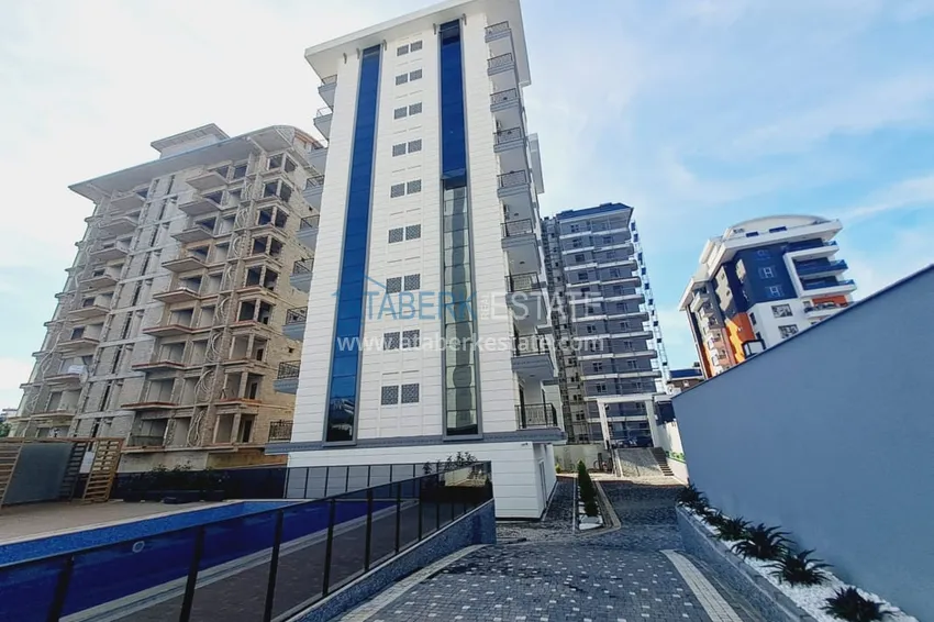 Dobrze wykończony apartament z jedną sypialnią w Mahmutlar - Saturday Market District 5 