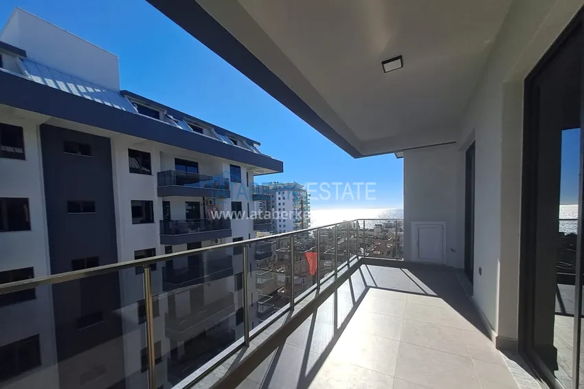 Kupuj  Umeblowany apartament z dwiema sypialniami 200 metrów od morza — Alanya, dzielnica Mahmutlar 12 