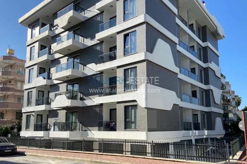 Umeblowany apartament typu studio w centrum Alanyi 250 metrów od morza 2 