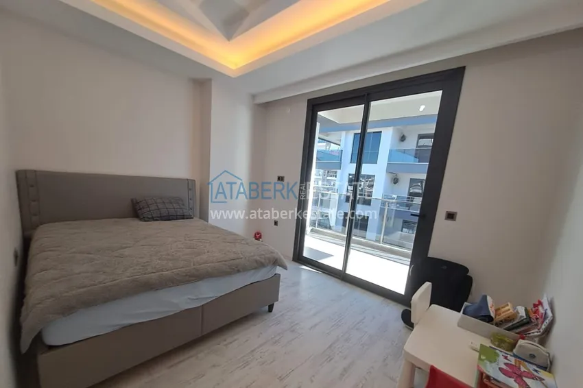 Kupuj  Umeblowany apartament z dwiema sypialniami 200 metrów od morza — Alanya, dzielnica Mahmutlar 8 