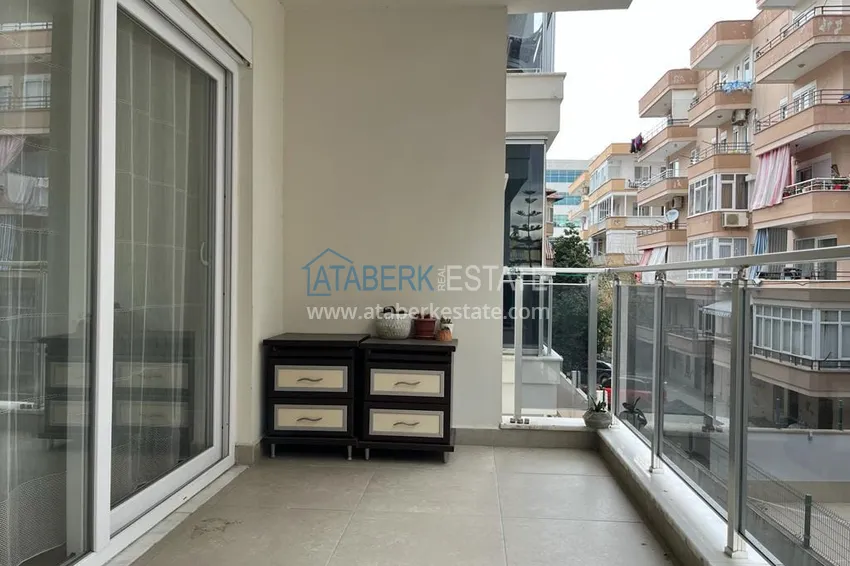 Kupuj  Umeblowany apartament z jedną sypialnią 300 metrów od morza - centrum Alanyi, plaża Kleopatra  15 