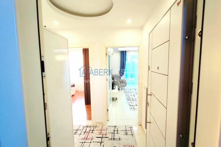 Kupuj  Apartament 1+1 z meblami i przeszklonym balkonem 450 metrów od morza — Mahmutlar, Alanya 1 