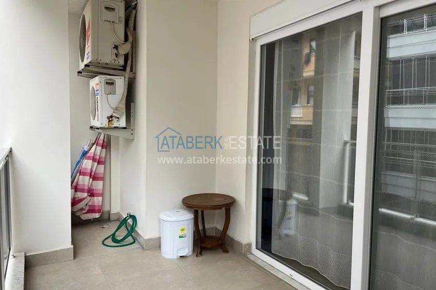 Kupuj  Umeblowany apartament z jedną sypialnią 300 metrów od morza - centrum Alanyi, plaża Kleopatra  17 