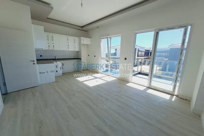 Kupuj  Apartament z planem ratalnym do 3 miesięcy 250 metrów od morza — Alanya, dzielnica Incekum  3 