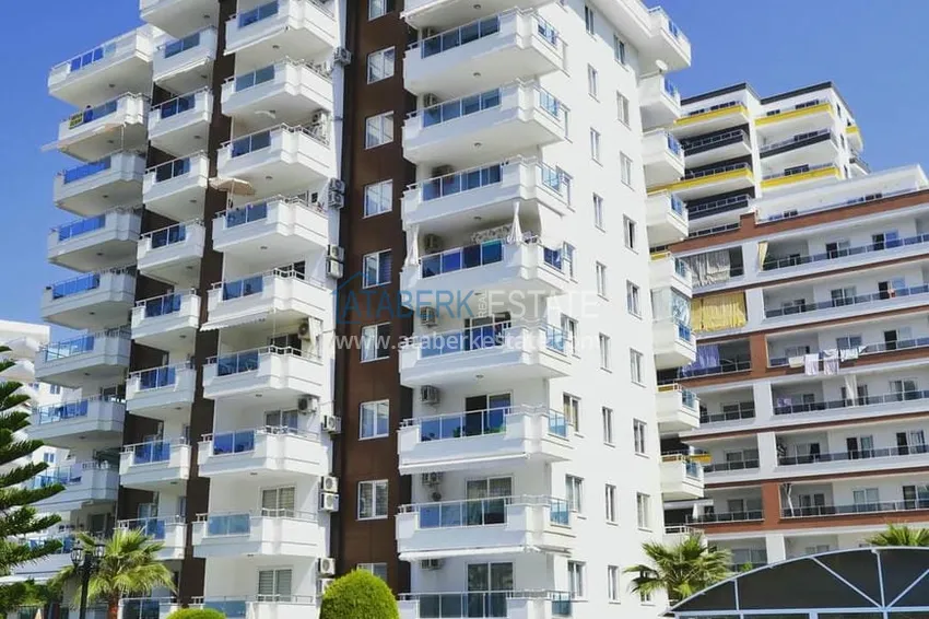 Apartament 1+1 z meblami i przeszklonym balkonem 450 metrów od morza — Mahmutlar, Alanya 6 