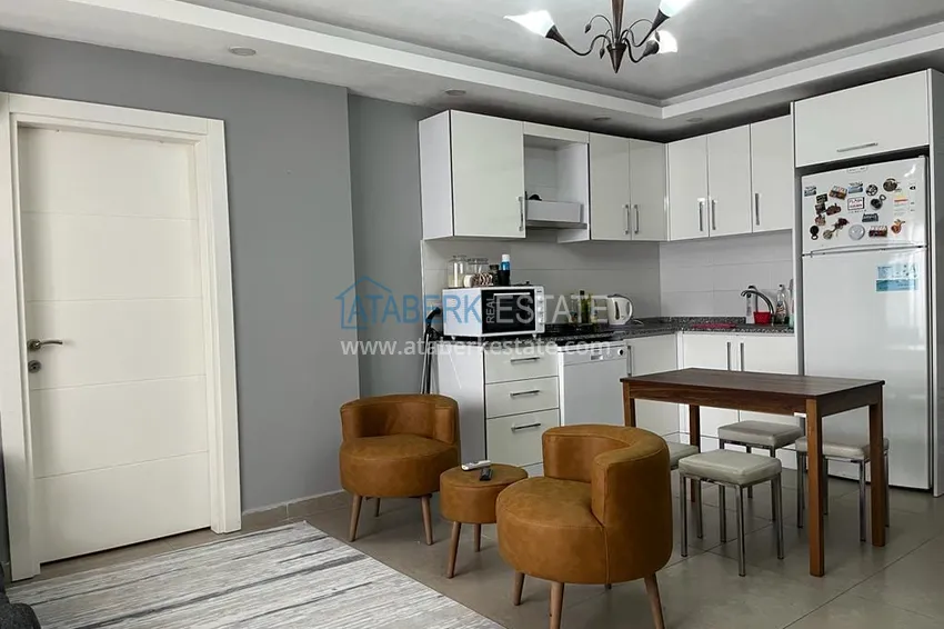 Kupuj  Umeblowany apartament z jedną sypialnią 300 metrów od morza - centrum Alanyi, plaża Kleopatra  4 
