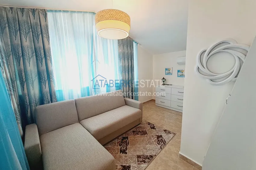 Kupuj  Umeblowane penthouse'y z przeszklonymi balkonami w centrum Alanyi - Plaża Kleopatra 11 