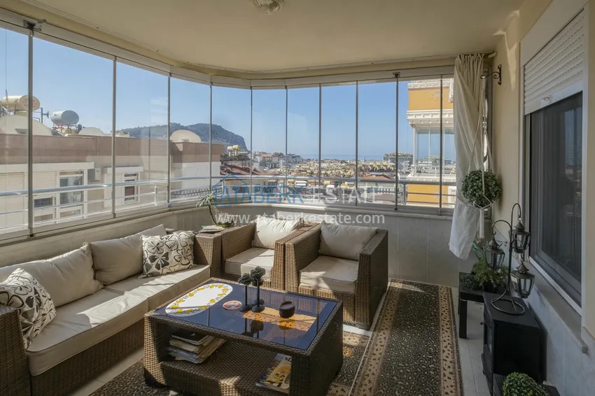 Kupuj  Apartament 2+1 z meblami, przeszklonym balkonem i widokiem na morze, centrum Alanya 18 