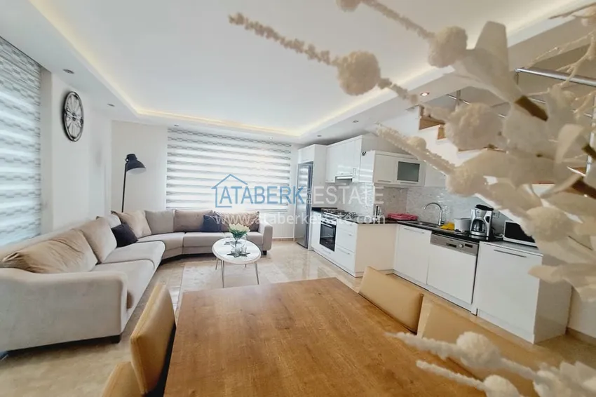 Kupuj  Umeblowane penthouse'y z przeszklonymi balkonami w centrum Alanyi - Plaża Kleopatra 1 