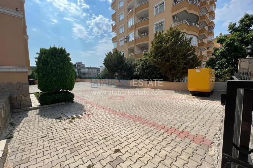 Apartament 2+1 z meblami, przeszklonym balkonem i widokiem na morze, centrum Alanya 4 
