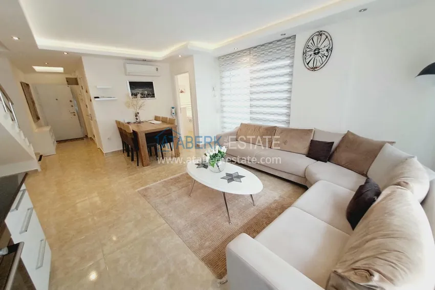 Kupuj  Umeblowane penthouse'y z przeszklonymi balkonami w centrum Alanyi - Plaża Kleopatra 2 