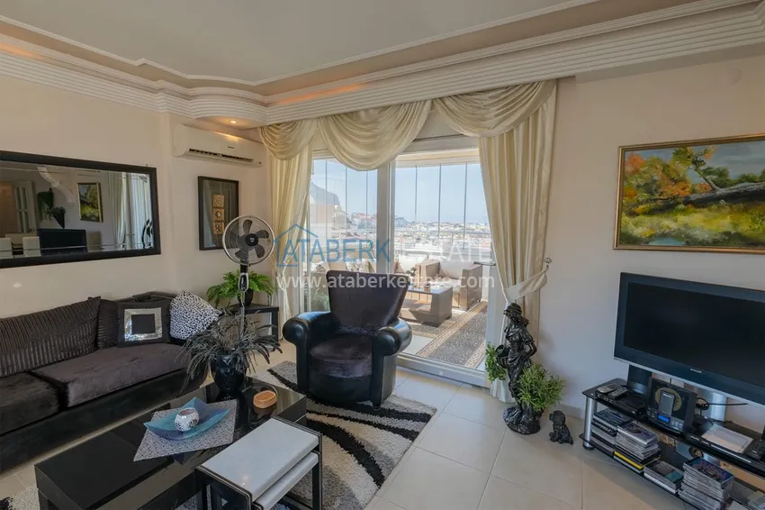Kupuj  Apartament 2+1 z meblami, przeszklonym balkonem i widokiem na morze, centrum Alanya 4 