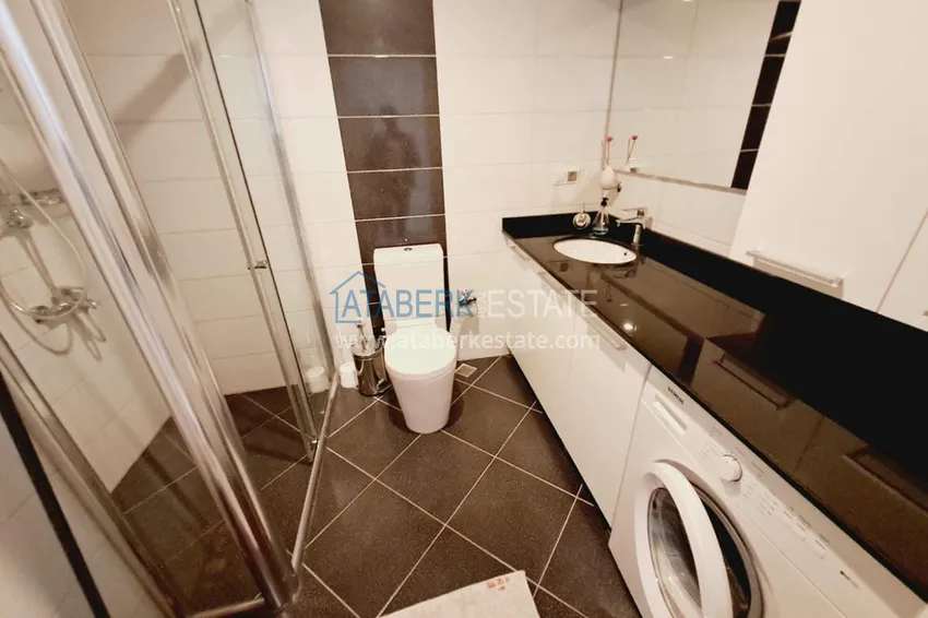 Kupuj  Umeblowane penthouse'y z przeszklonymi balkonami w centrum Alanyi - Plaża Kleopatra 8 