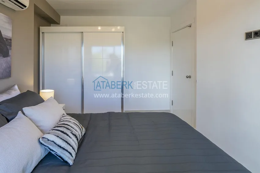 Kupuj  Apartament pod klucz przy plaży w Alanya, dzielnica Oba. Nadaje się do zezwolenia na pobyt  13 