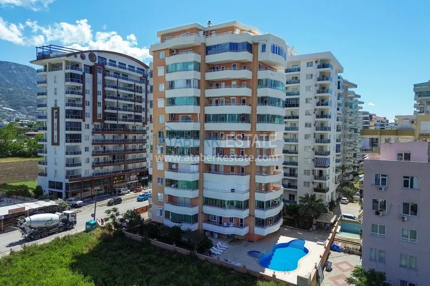 Apartament z 2 sypialniami z meblami i widokiem na morze — Alanya, Mahmutlar 1 