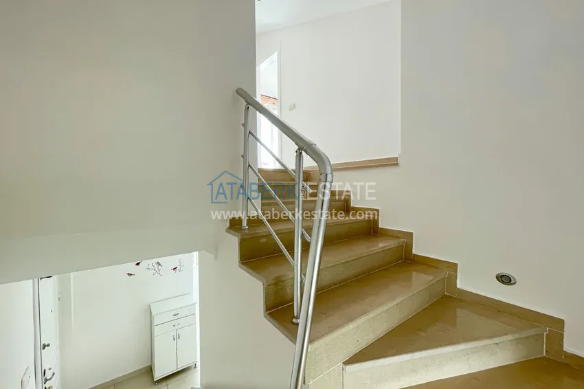 Kupuj  Umeblowany dwupoziomowy penthouse z widokiem na morze i góry — Alanya, dzielnica Cikcilli 24 