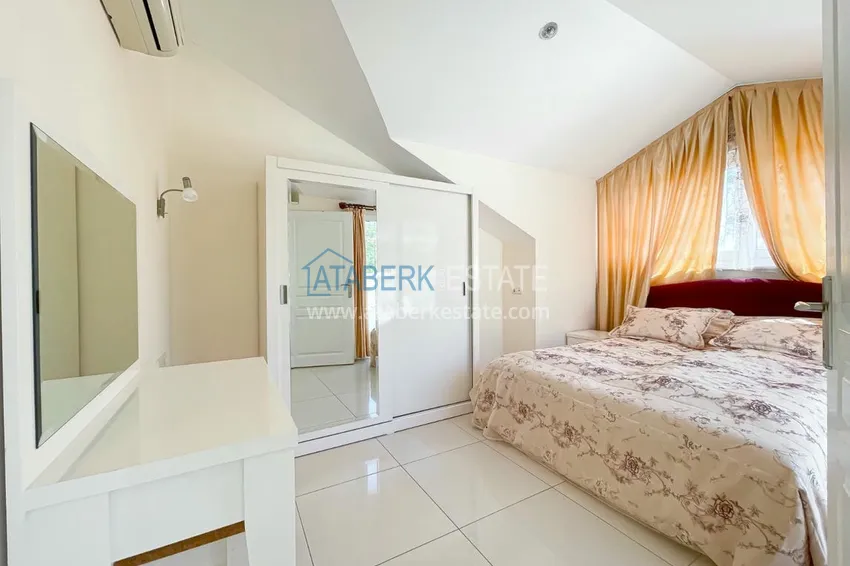 Kupuj  Umeblowany dwupoziomowy penthouse z widokiem na morze i góry — Alanya, dzielnica Cikcilli 26 