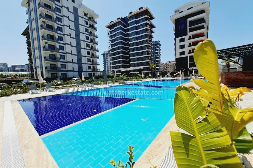 Panoramiczny dwupoziomowy penthouse z oryginalnym wnętrzem w centrum Mahmutlar, sobotni rynek 2 