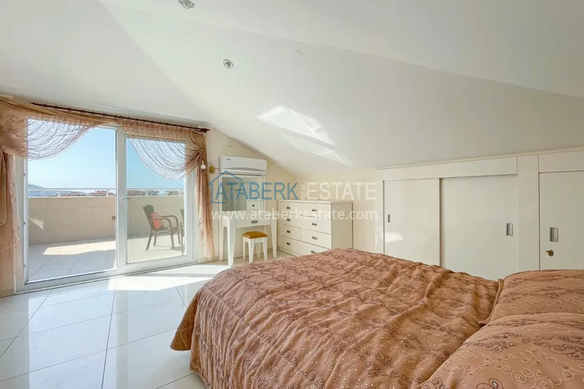 Kupuj  Umeblowany dwupoziomowy penthouse z widokiem na morze i góry — Alanya, dzielnica Cikcilli 32 