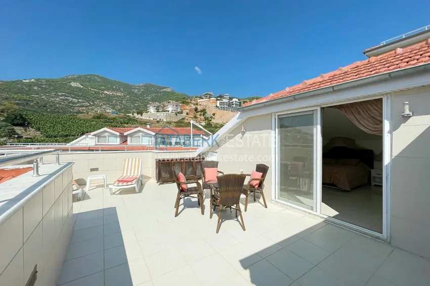 Kupuj  Umeblowany dwupoziomowy penthouse z widokiem na morze i góry — Alanya, dzielnica Cikcilli 37 