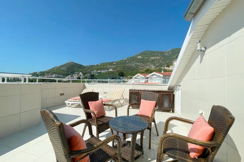 Kupuj  Umeblowany dwupoziomowy penthouse z widokiem na morze i góry — Alanya, dzielnica Cikcilli 39 