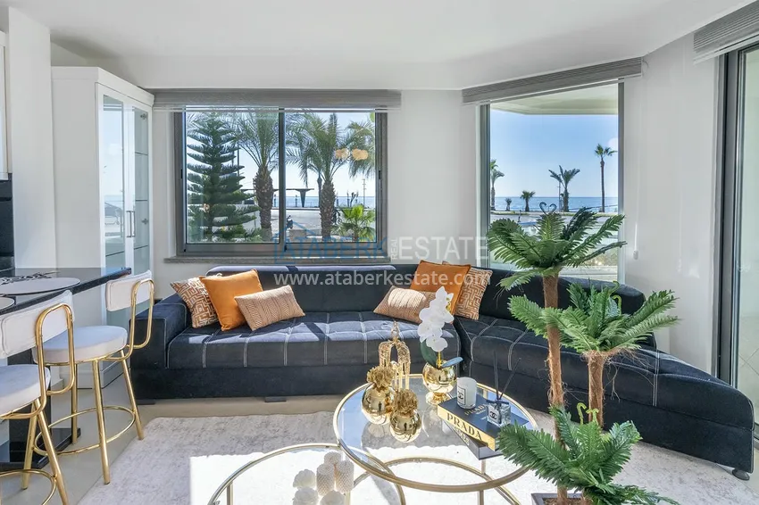 Kupuj  Apartament pod klucz przy plaży w Alanya, dzielnica Oba. Nadaje się do zezwolenia na pobyt  3 