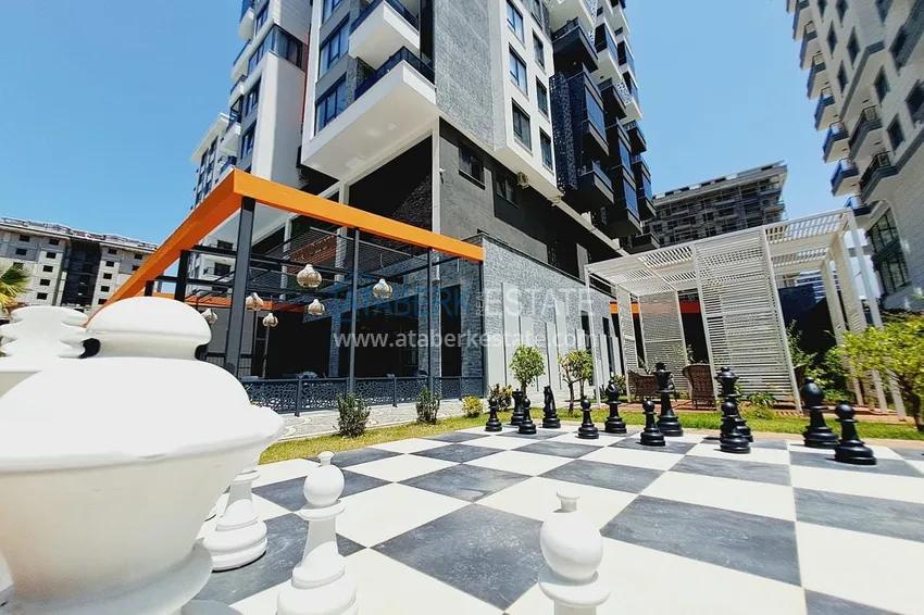 Panoramiczny dwupoziomowy penthouse z oryginalnym wnętrzem w centrum Mahmutlar, sobotni rynek 6 