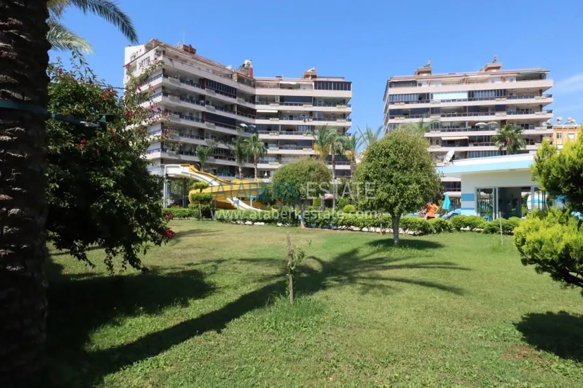 Nieruchomości na obywatelstwo i zezwolenia na pobyt. Umeblowane mieszkanie w dzielnicy Tosmur — Alanya 8 