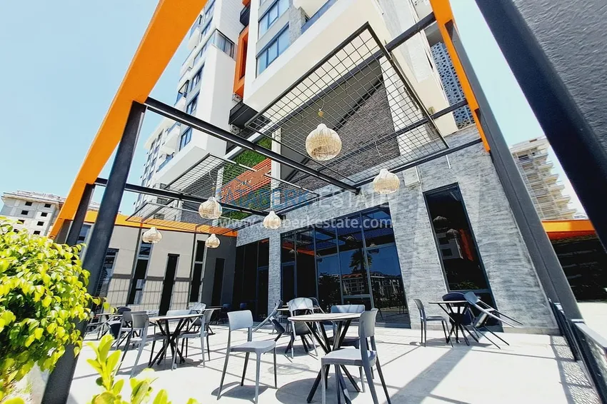 Panoramiczny dwupoziomowy penthouse z oryginalnym wnętrzem w centrum Mahmutlar, sobotni rynek 8 