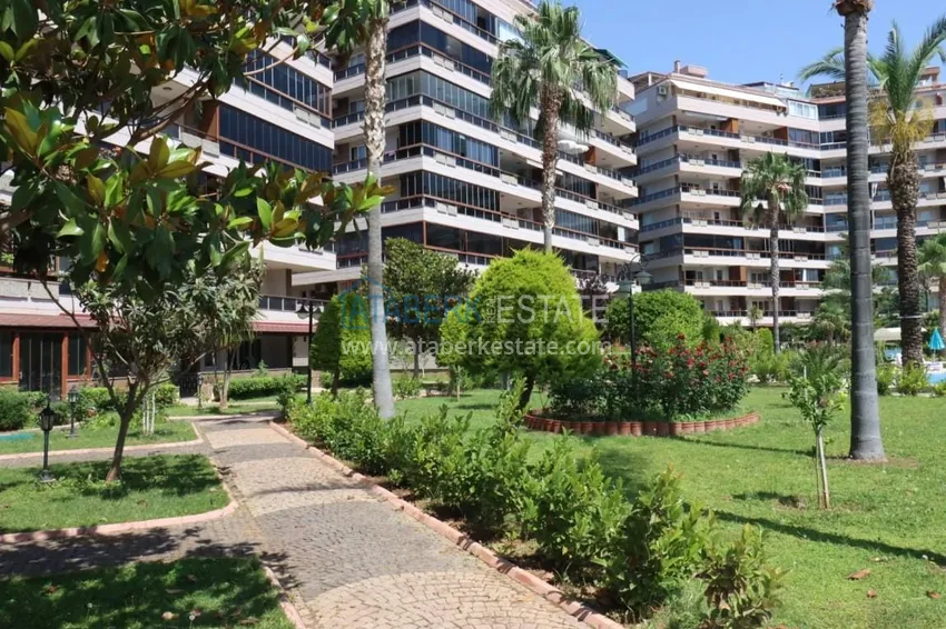 Nieruchomości na obywatelstwo i zezwolenia na pobyt. Umeblowane mieszkanie w dzielnicy Tosmur — Alanya 9 