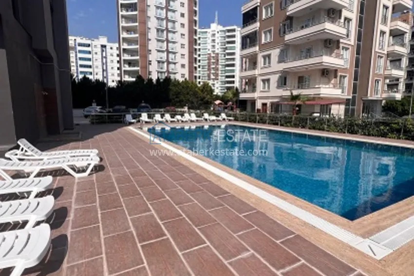 Wysokiej jakości wykończony apartament w dzielnicy Soli, Mersin - zaledwie 800 metrów od morza 1 