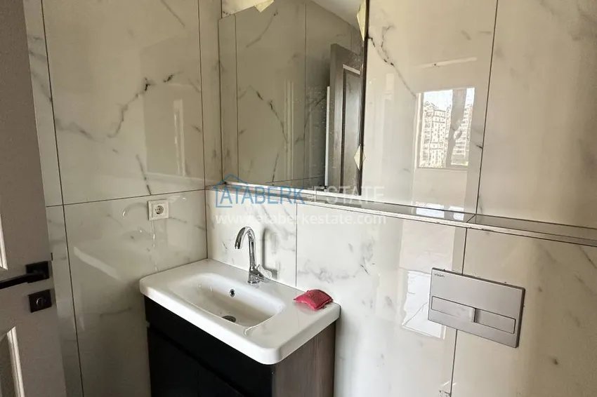 Kupuj  Wysokiej jakości wykończony apartament w dzielnicy Soli, Mersin - zaledwie 800 metrów od morza 13 