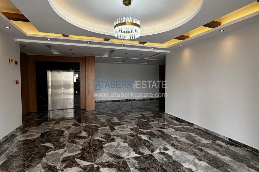 Apartament z jedną sypialnią z pięknym wykończeniem i widokiem na góry w dzielnicy Tomyuk, Mersin. Rata jest możliwa 20 