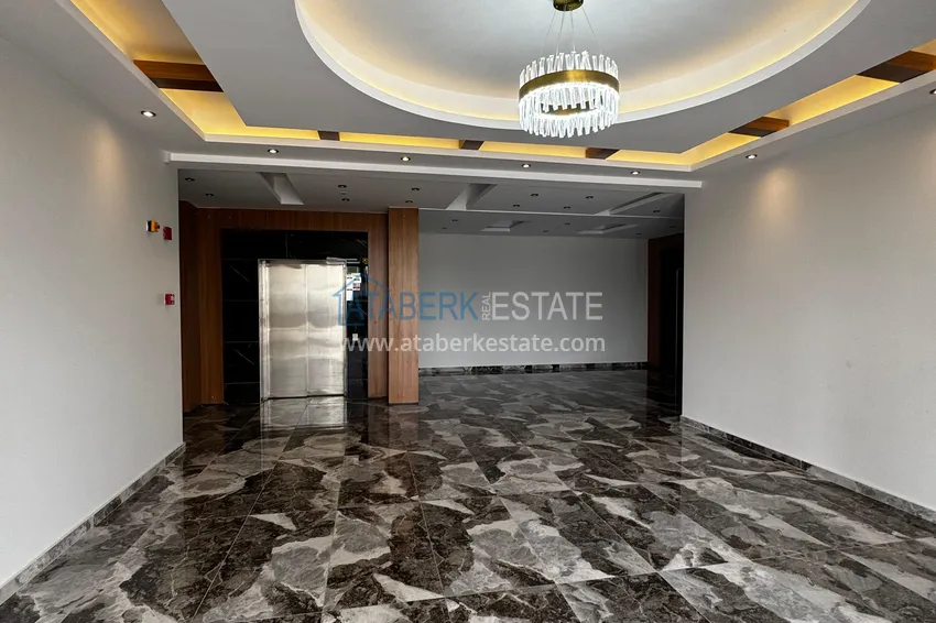 Apartament z jedną sypialnią z pięknym wykończeniem i widokiem na góry w dzielnicy Tomyuk, Mersin. Rata jest możliwa 21 