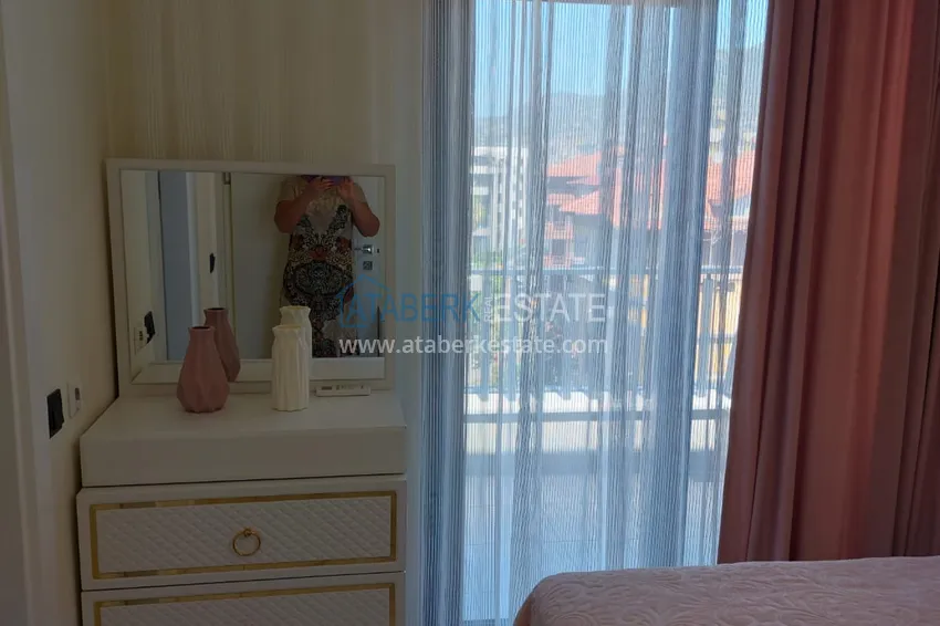 Kupuj  Luksusowy dwupoziomowy penthouse z designerskim remontem zaledwie 200 metrów od plaży Kleopatra 17 