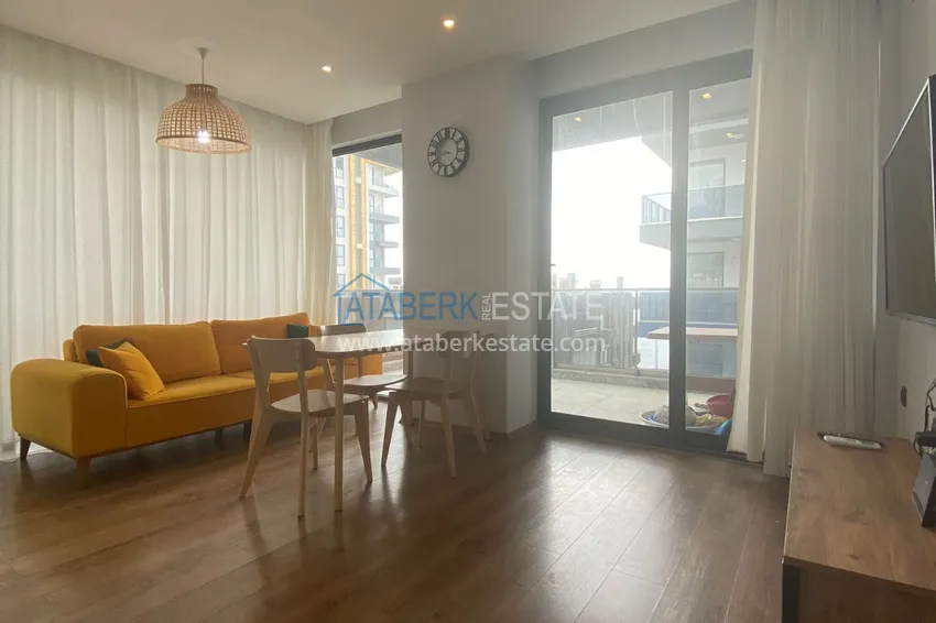 Kupuj  Apartament pod klucz z widokiem na morze, pierwszy apartament na wybrzeżu - Alanya, dzielnica Mahmutlar 1 