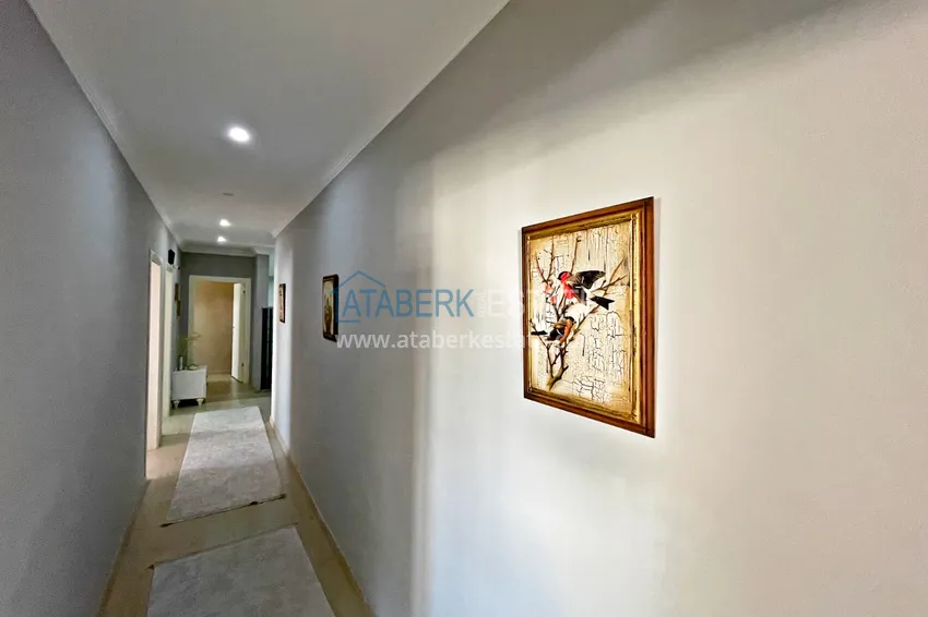 Kupuj  Umeblowany apartament dwupoziomowy 500 metrów od morza - Alanya, dzielnica Mahmutlar 2 