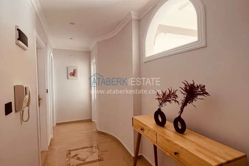 Kupuj Odnowiony apartament z nowymi meblami 300 metrów od morza - dzielnica Oba, Alanya 3