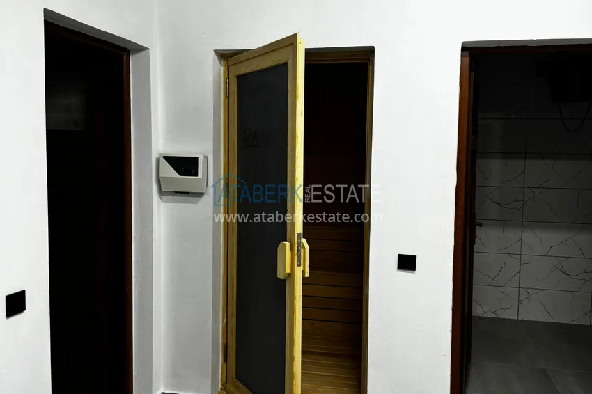 Apartament z jedną sypialnią z pięknym wykończeniem i widokiem na góry w dzielnicy Tomyuk, Mersin. Rata jest możliwa 33 