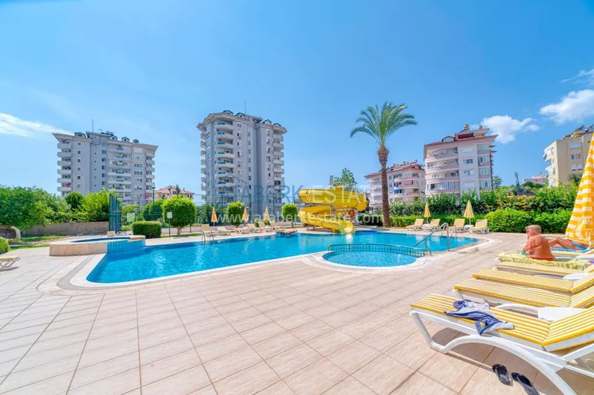 Umeblowany apartament z widokiem na morze w rejonie Cikcilli, Alanya 3 