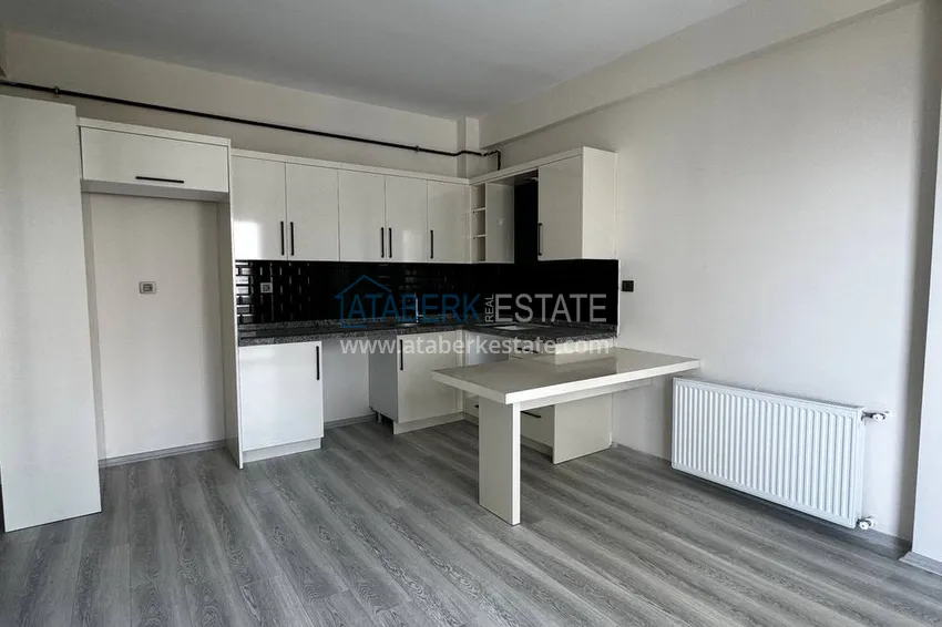 Kupuj  Apartament 1+1 w dzielnicy Teje, Mersin - z dwoma balkonami 4 