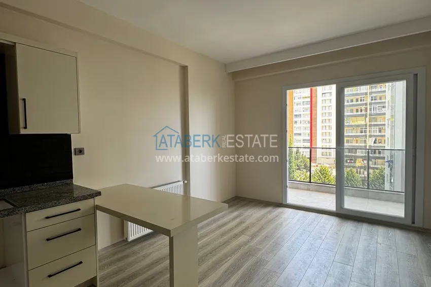 Kupuj  Apartament 1+1 w dzielnicy Teje, Mersin - z dwoma balkonami 5 