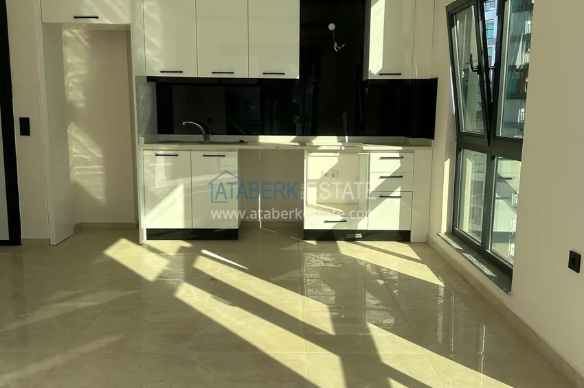 Kupuj  Dobrze wykończone apartamenty z jedną sypialnią w Alanya, dzielnica Mahmutlar 3 