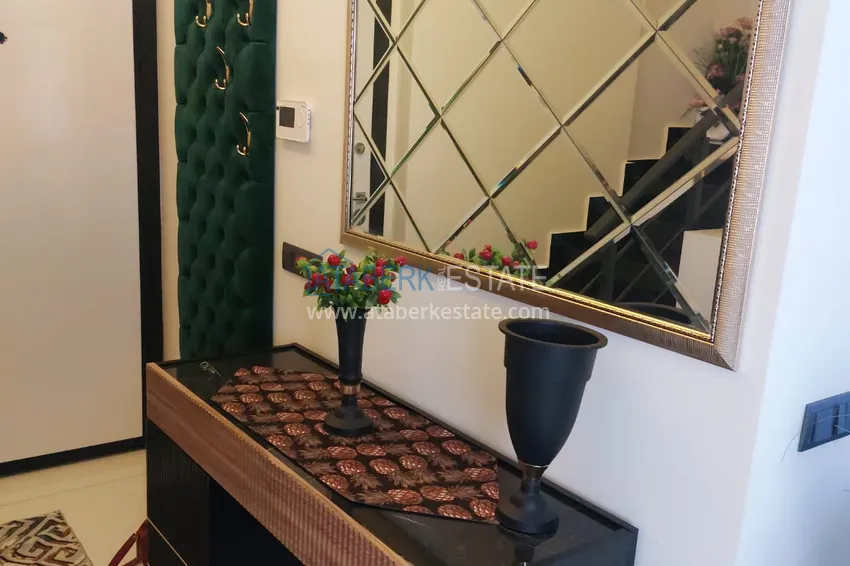 Kupuj  Luksusowy dwupoziomowy penthouse z designerskim remontem zaledwie 200 metrów od plaży Kleopatra 3 