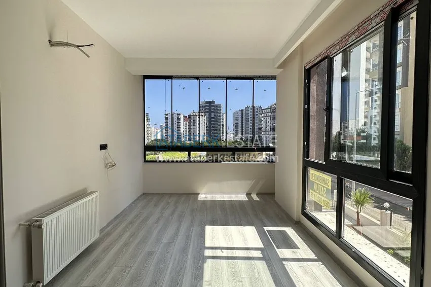 Kupuj  Wysokiej jakości wykończony apartament w dzielnicy Soli, Mersin - zaledwie 800 metrów od morza 3 