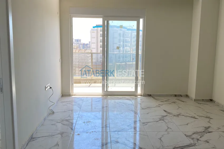 Kupuj  Nowy apartament z widokiem na morze — nowe budynki w Alanyi, dzielnica Avsallar 3 