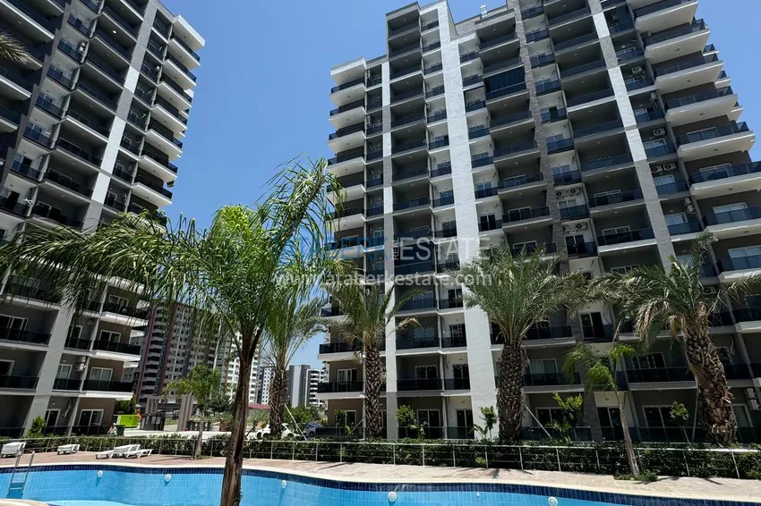 Apartament 1+1 w dzielnicy Teje, Mersin - z dwoma balkonami 13 