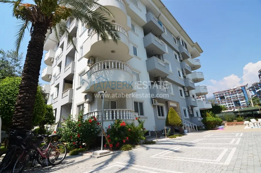 Nieruchomości w ramach obywatelstwa. Umeblowane mieszkanie w pobliżu centrum handlowego Alanium - Alanya, dzielnica Cikcilli 8 