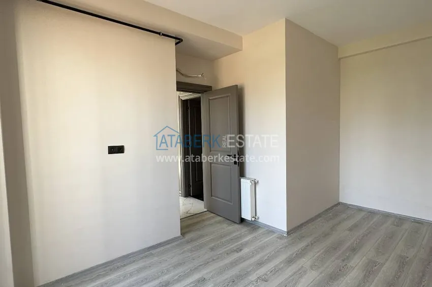 Kupuj  Wysokiej jakości wykończony apartament w dzielnicy Soli, Mersin - zaledwie 800 metrów od morza 10 